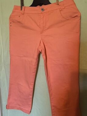 Chico's Coral Cropped Stretch Jeans